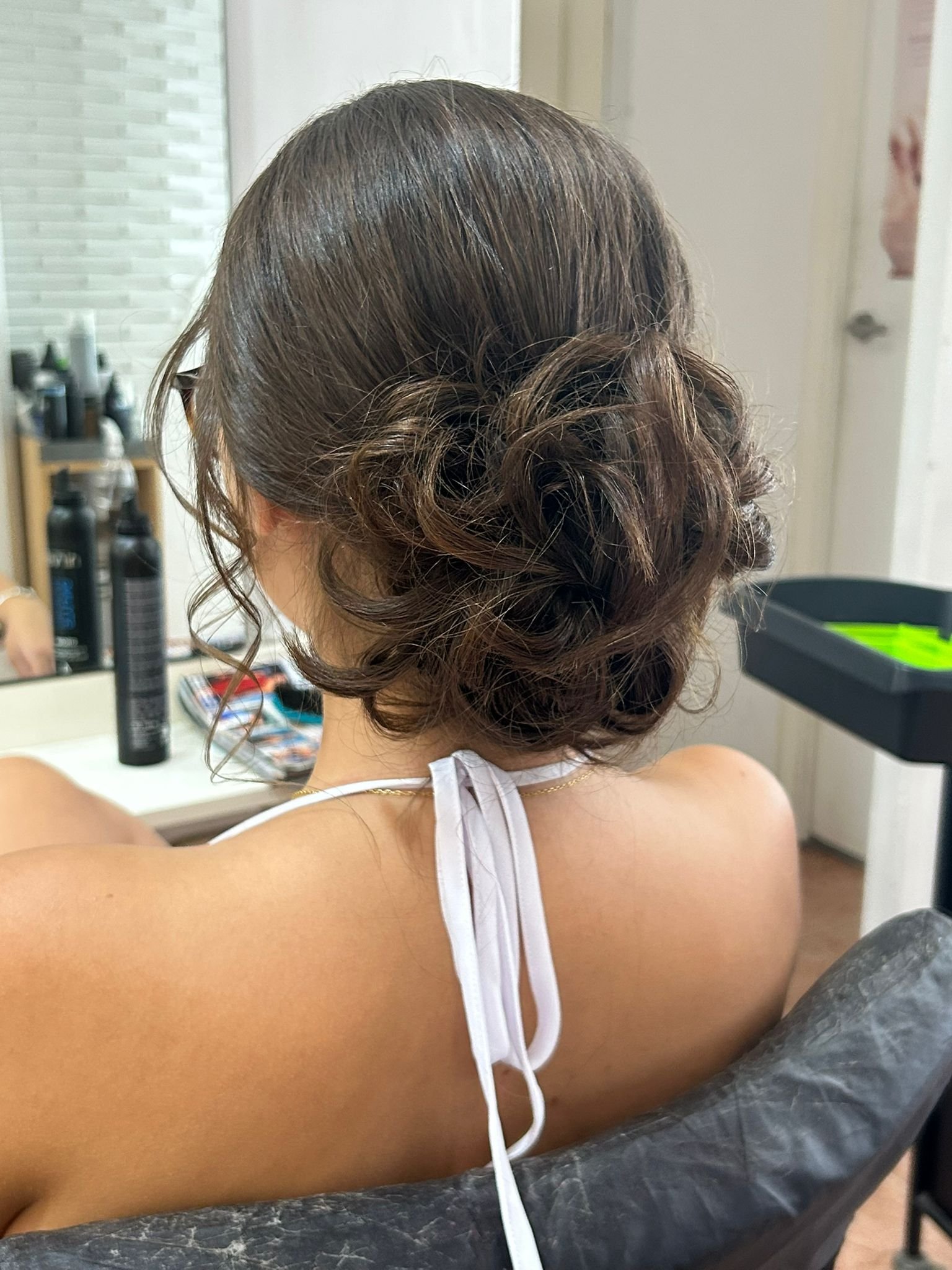 Recogido elegante realizado en Cristina Peluquería