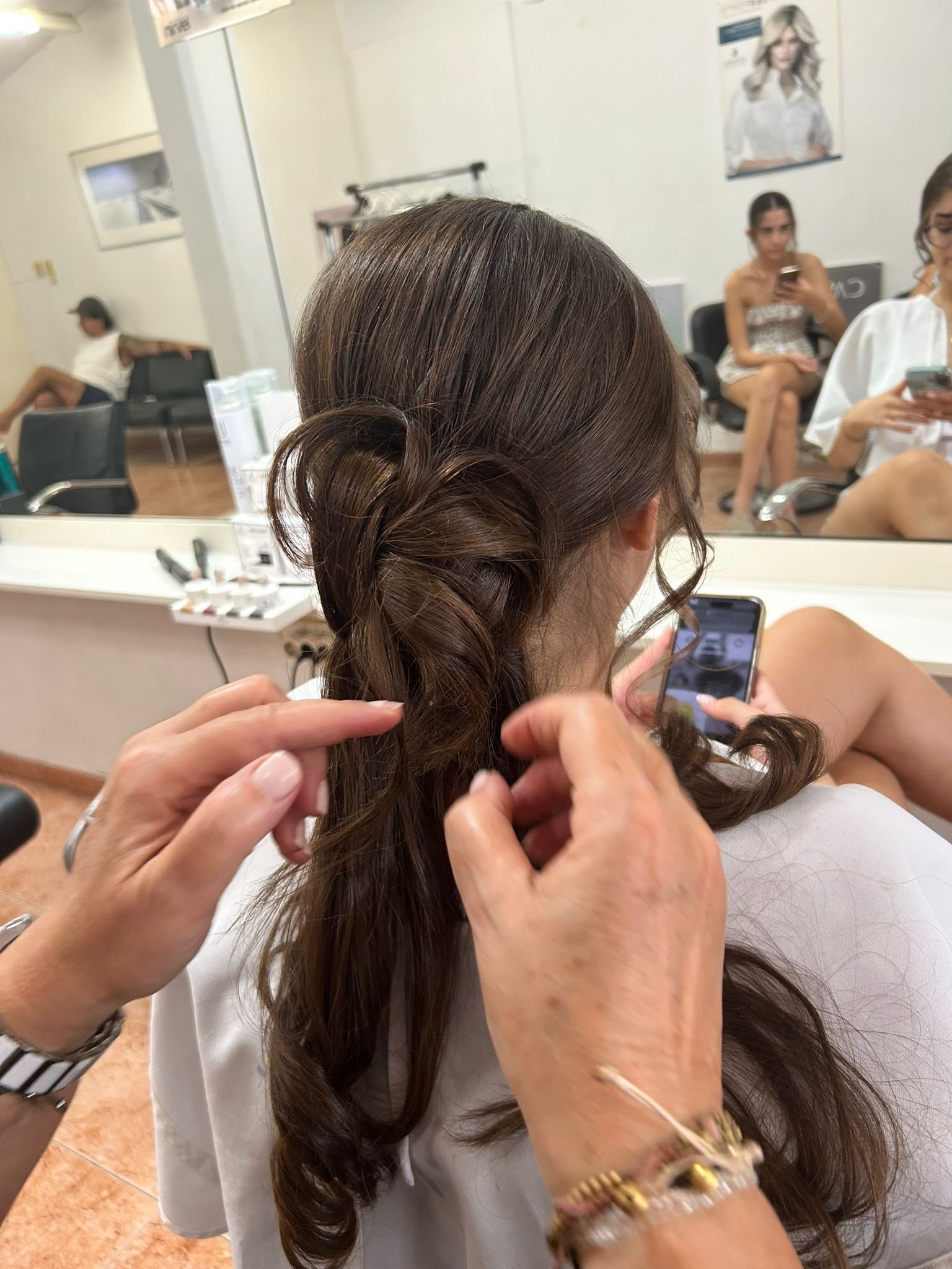 Proceso de creación de un recogido profesional